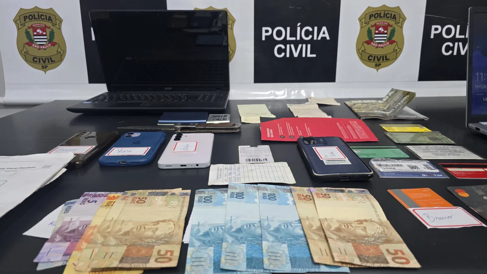 DIG realiza operação Chargeback e prende cinco por fraude bancária em SP