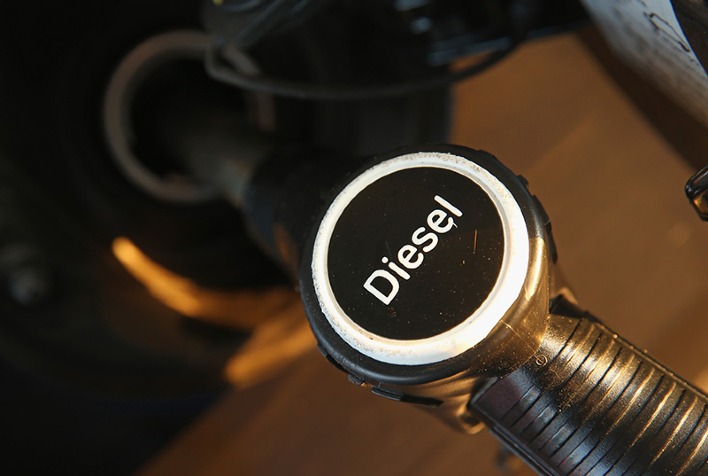 Diesel e etanol caem no Brasil, ampliando vantagem para veículos flex em julho