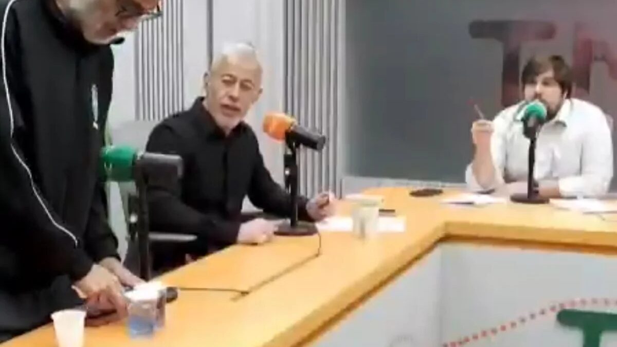 Diguinho Coruja abandona programa ao vivo após perguntas sobre Danilo Gentili