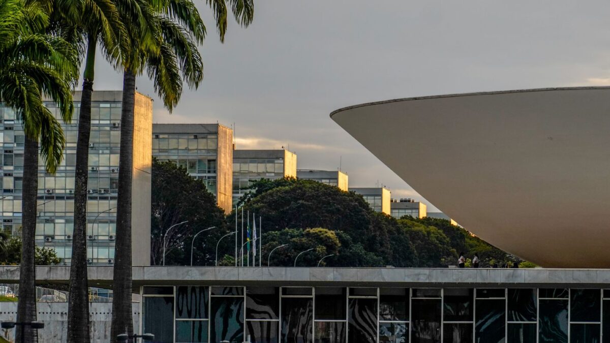 Dino exige matriz de responsabilidades para emendas parlamentares no STF