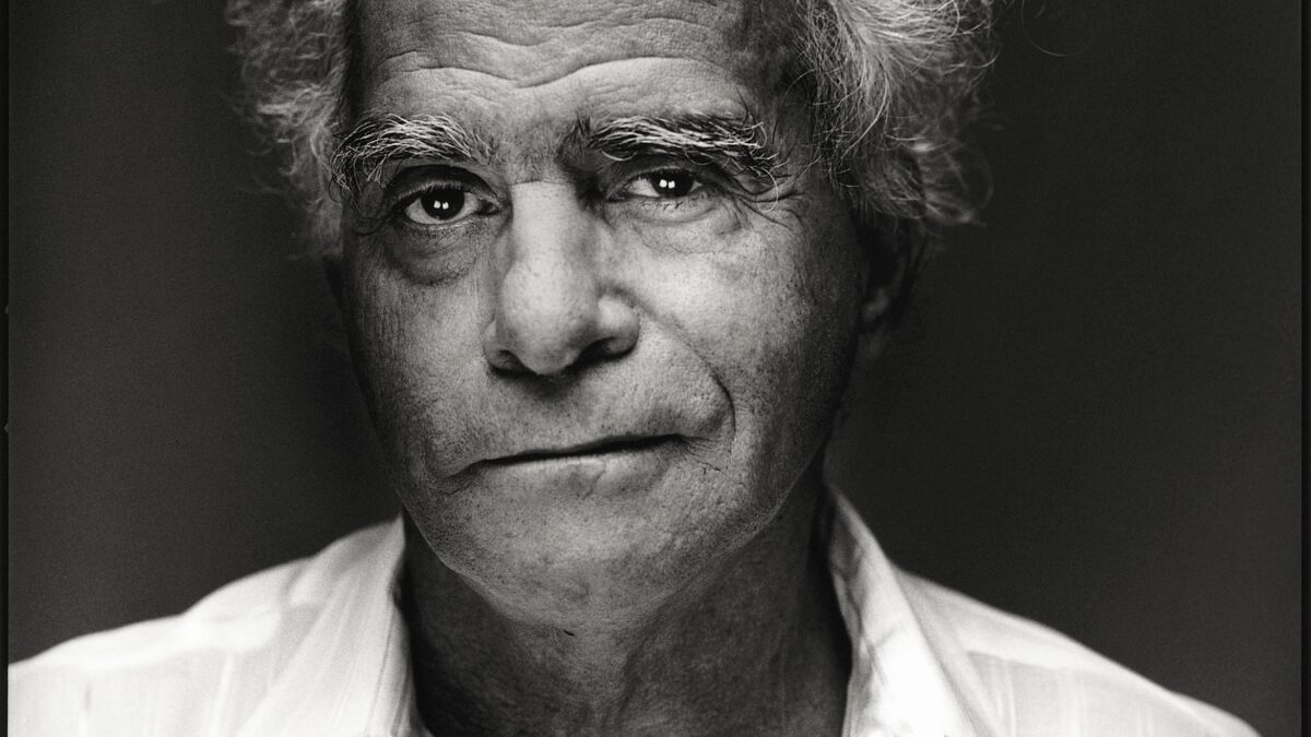 Documentário 'Não Sei Viver Sem Palavras' sobre Ignácio de Loyola Brandão estreia nos cinemas