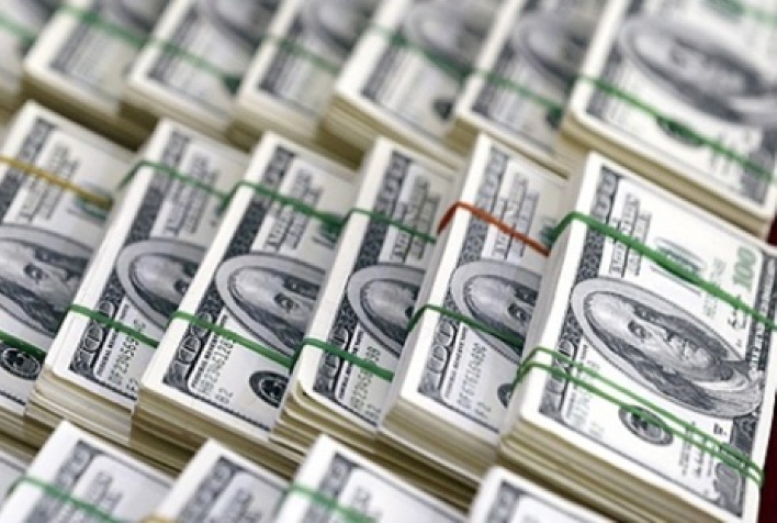 Dólar abre em alta a R$ 5,0888 e mercado monitora tarifas dos EUA e tensões geopolíticas