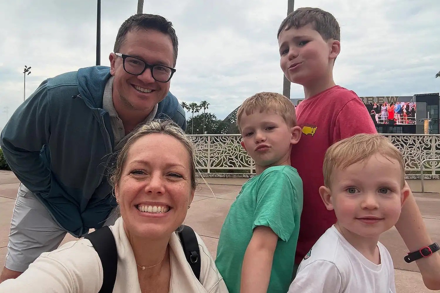 Dylan Dreyer compartilha dor de aborto espontâneo vivido em silêncio durante viagem
