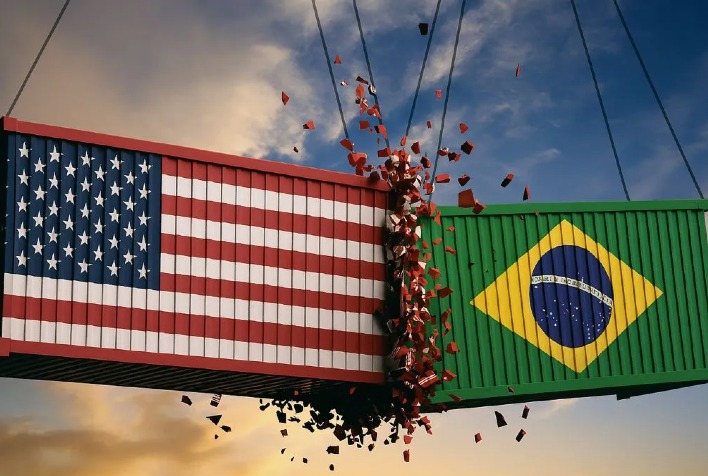 EUA impõem sobretaxa de 25% a produtos brasileiros e desafiam diplomacia comercial do Brasil