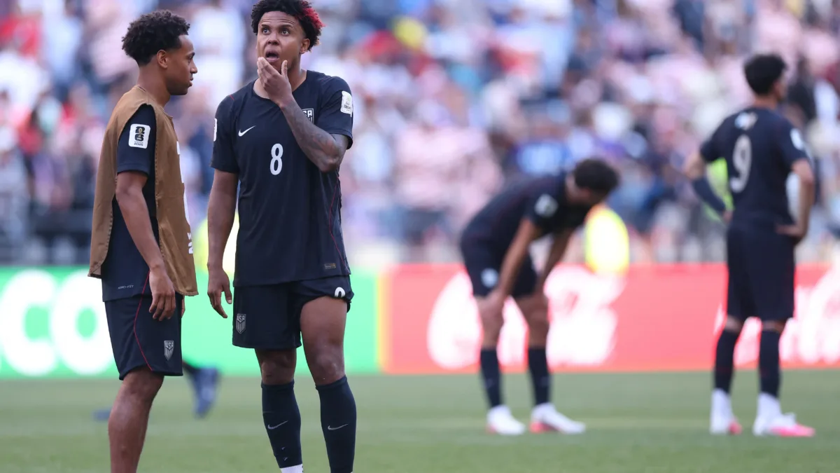 Eliminação dos EUA na Copa: derrota para a Bélgica repercute mundialmente