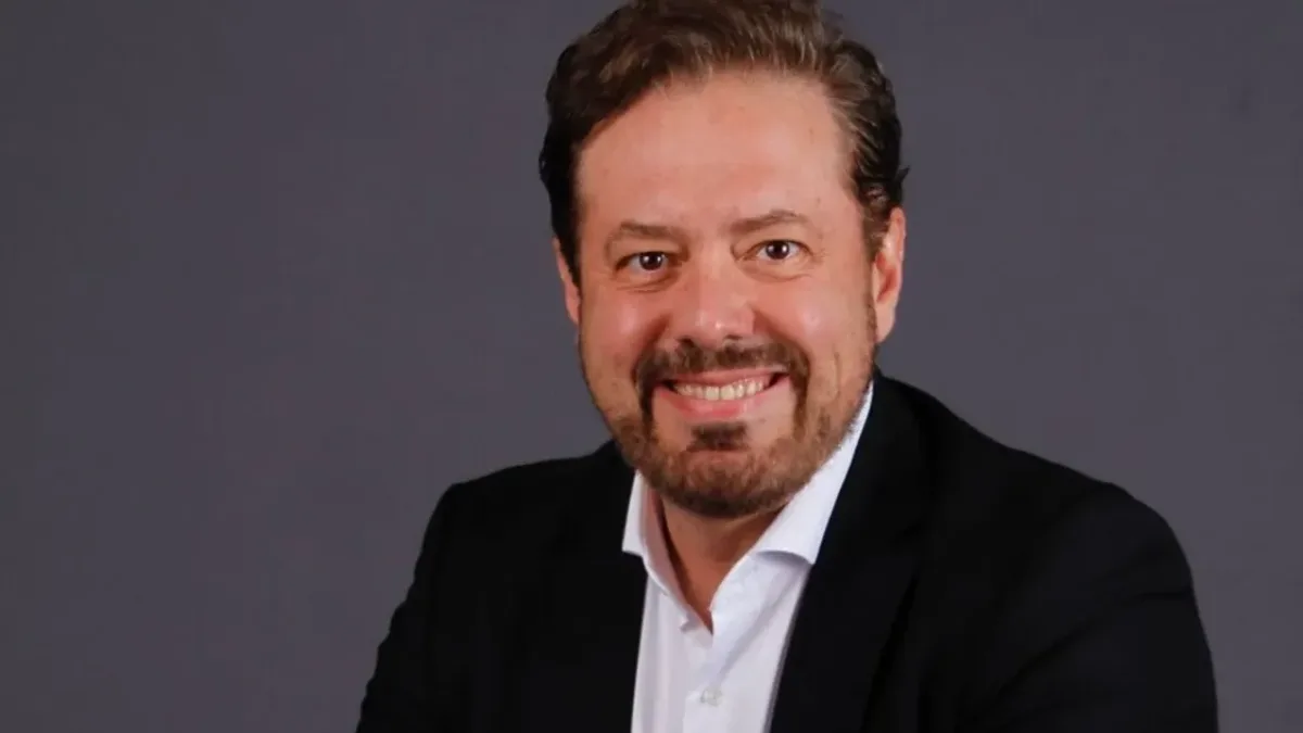 Empresas priorizam experiência do cliente com IA, revela estudo da Sinch