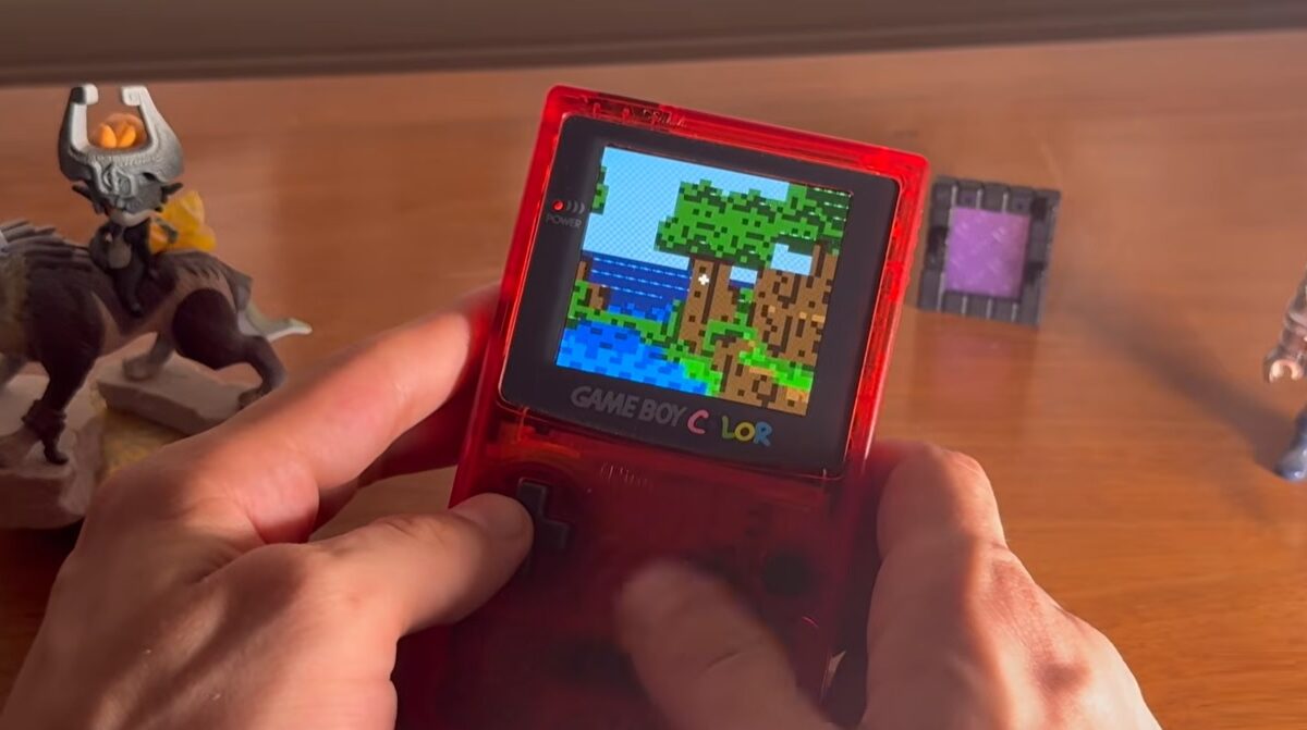 Fã transforma Minecraft em jogo para Game Boy Color e impressiona comunidade