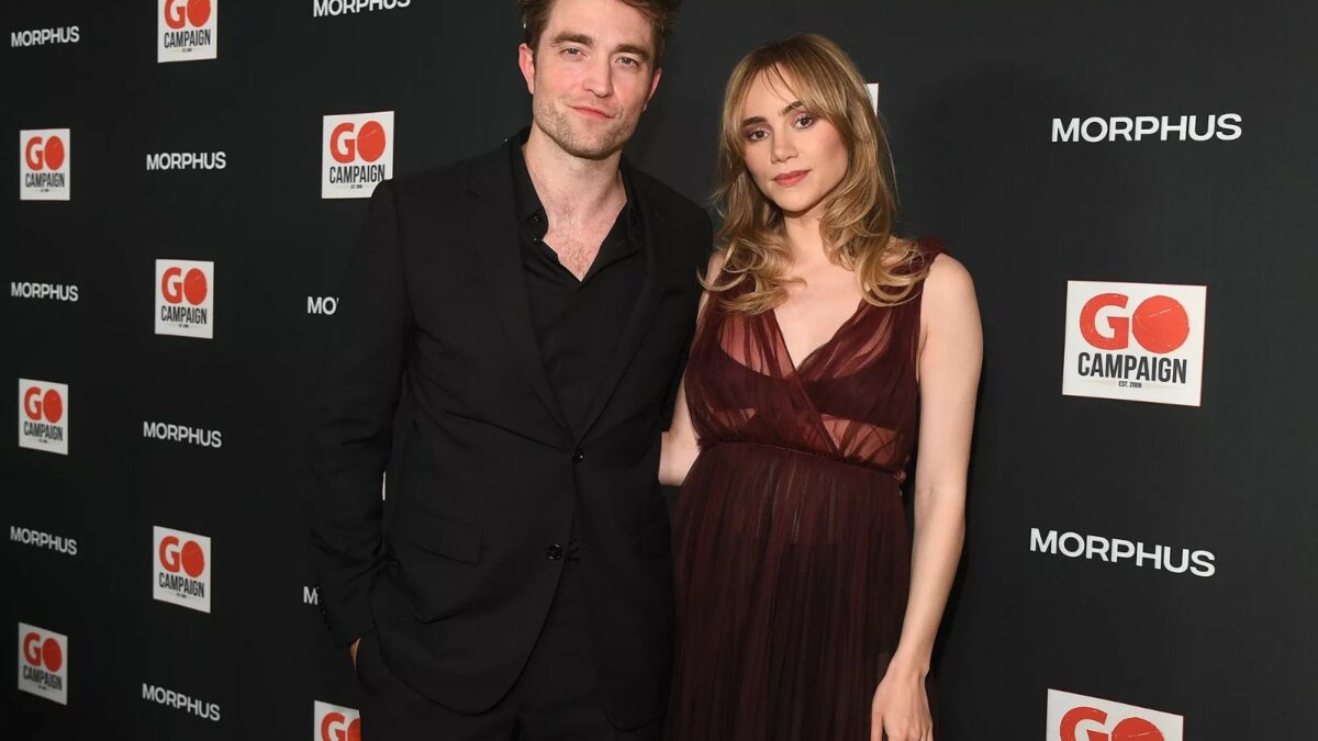 Filha de Suki Waterhouse chama Robert Pattinson de 'Papai Batman' durante gravações