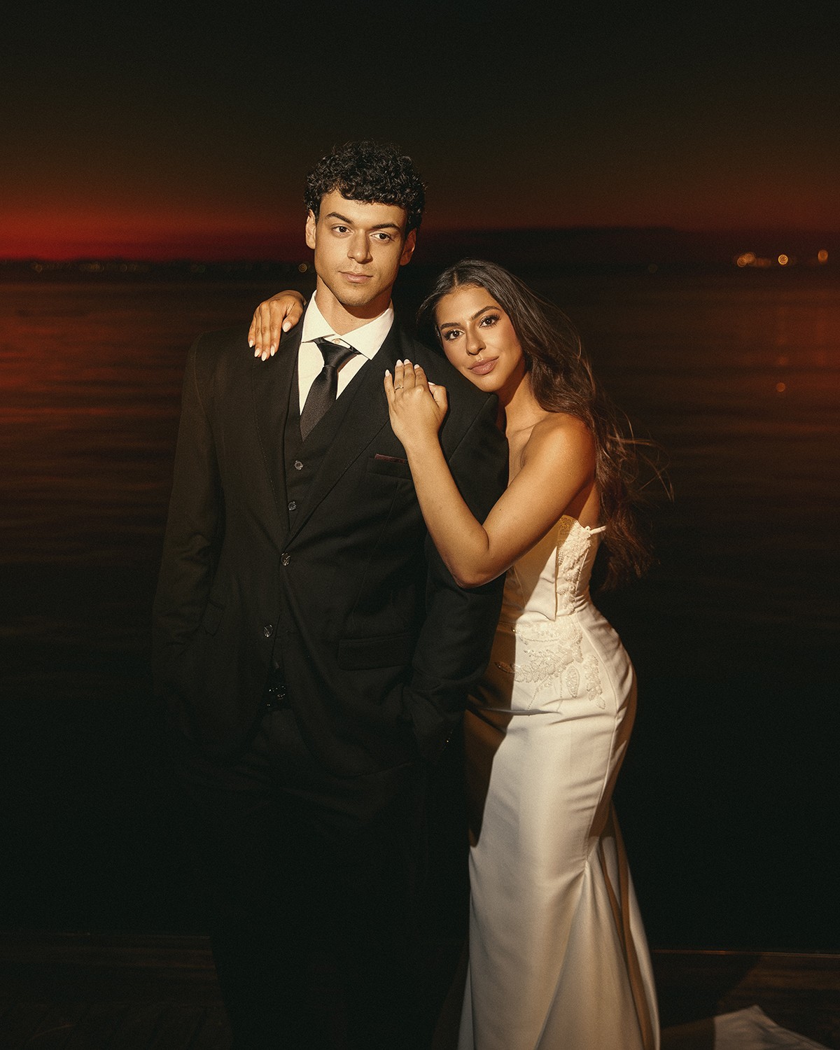 Filho de Carla Perez e Xanddy se casa em ilha particular; veja ensaio pré-wedding inusitado