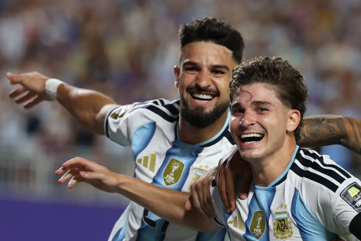 Flaco López se torna o primeiro palmeirense a dar assistência em Copa desde 1998