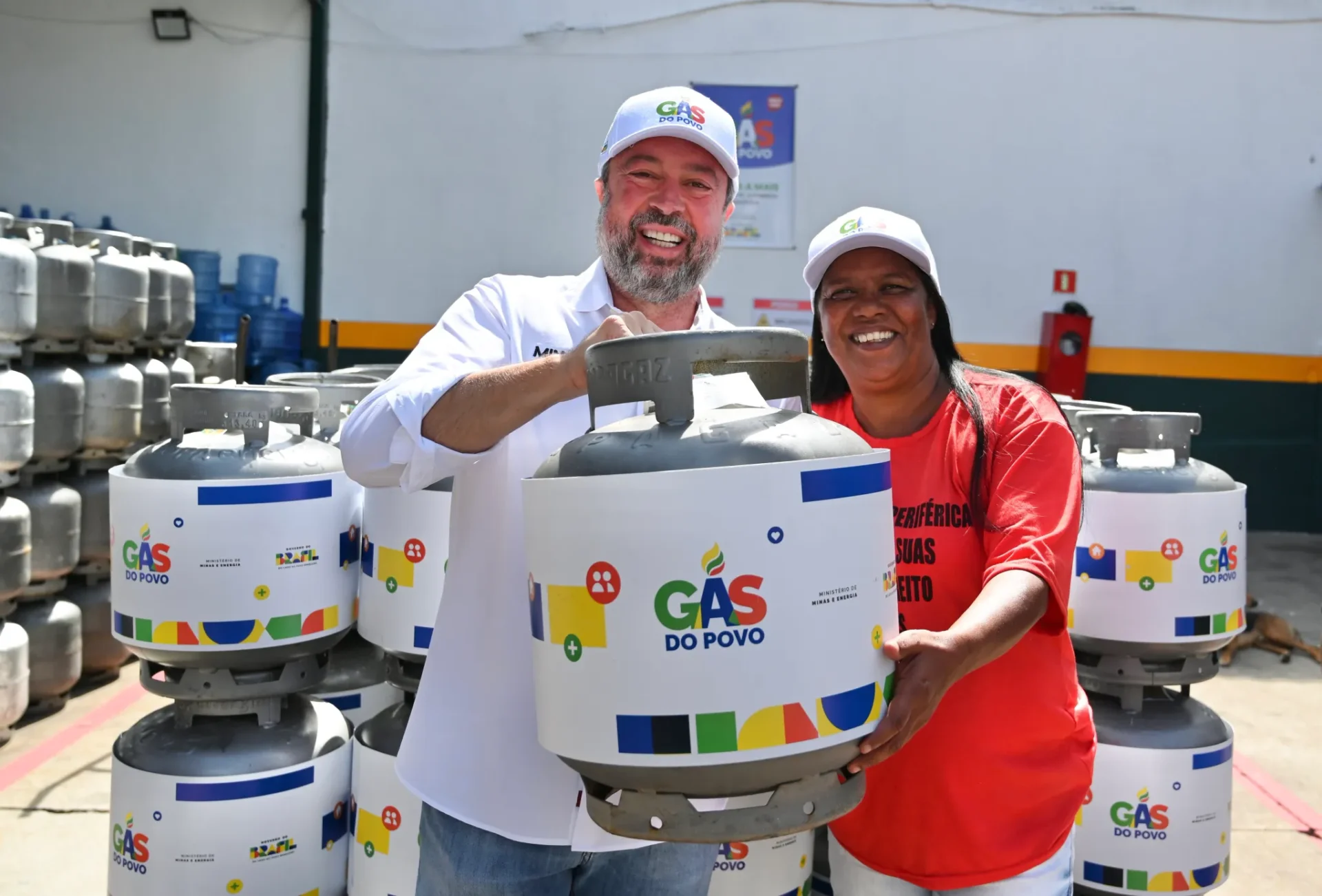 Gás do Povo atinge 100% de cobertura e beneficia 15 milhões de famílias