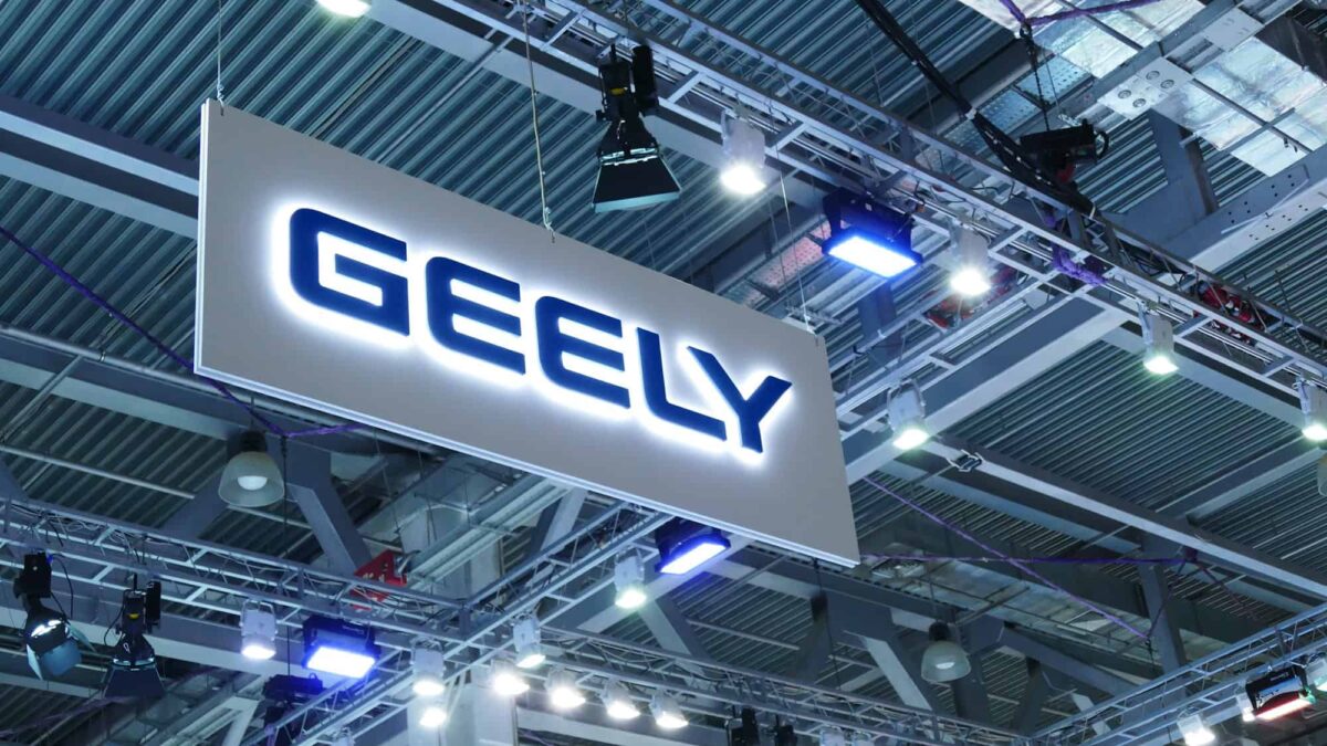 Geely lança motor Thunder que promete revolucionar veículos elétricos com alta eficiência