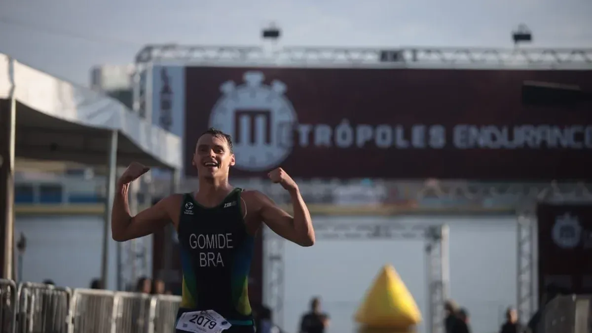 Giovanna Lacerda e Thiago Gomide são os campeões do Triatlo Sprint em Brasília