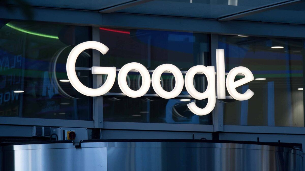 Google afirma que IA potencializa trabalho humano e não substitui profissionais