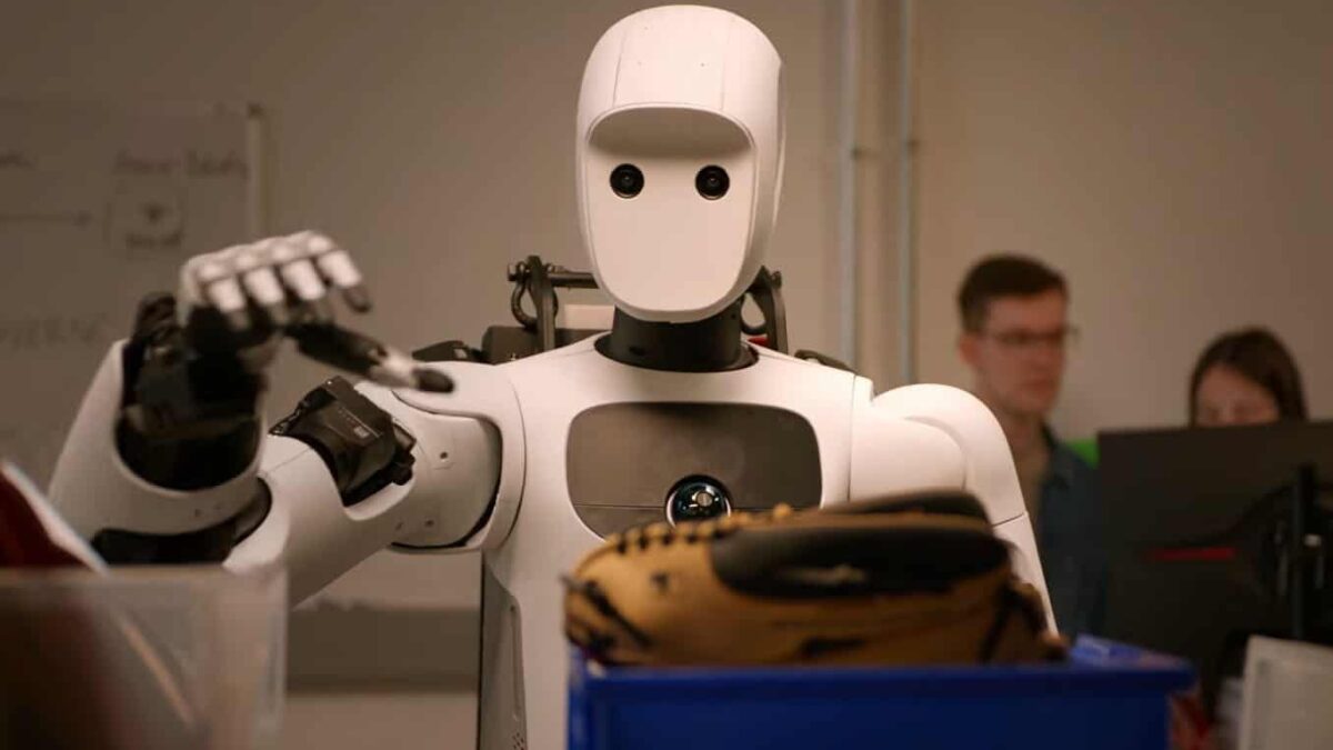 Google apresenta robôs que entendem ordens e agem de forma autônoma