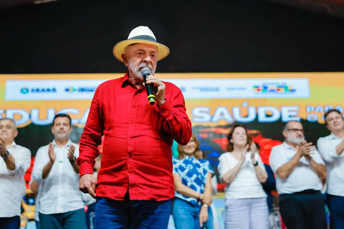 Governo Lula apresenta pacote de entregas em educação, saúde e habitação