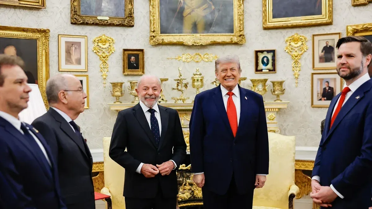 Governo Lula não participa de audiência nos EUA sobre tarifas de 25% a produtos brasileiros