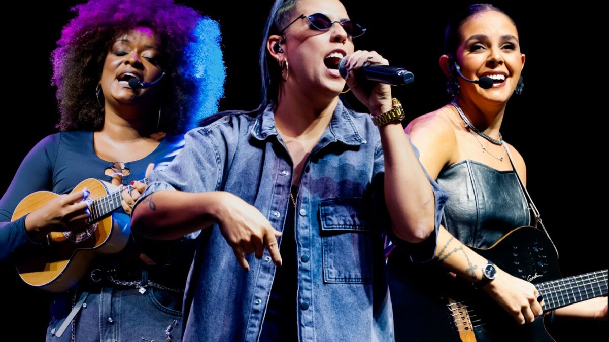 Grupo Entre Elas lança medley "Papo de Samba / Quem de Nós / Nosso Fogo" em celebração aos 20 anos de samba.