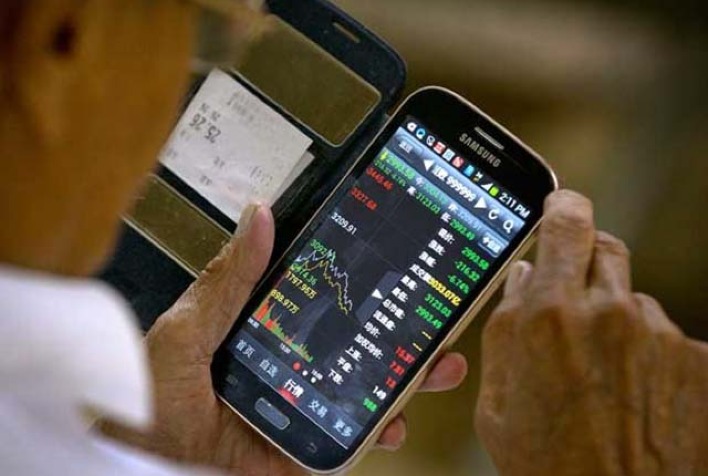 Ibovespa avança com alta do petróleo, enquanto bolsas globais enfrentam volatilidade