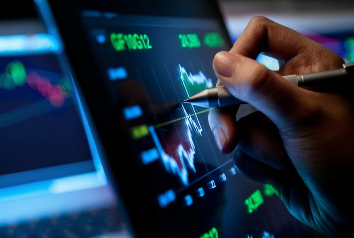 Ibovespa sobe 0,65% com dados de emprego dos EUA e expectativa de corte de juros