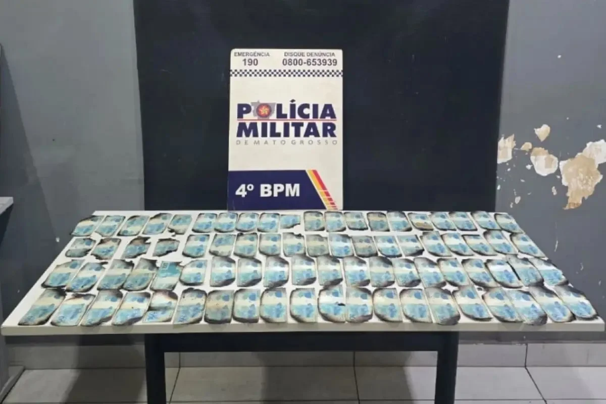 Incêndio em Várzea Grande destrói R$ 8 mil guardados em casa de idoso