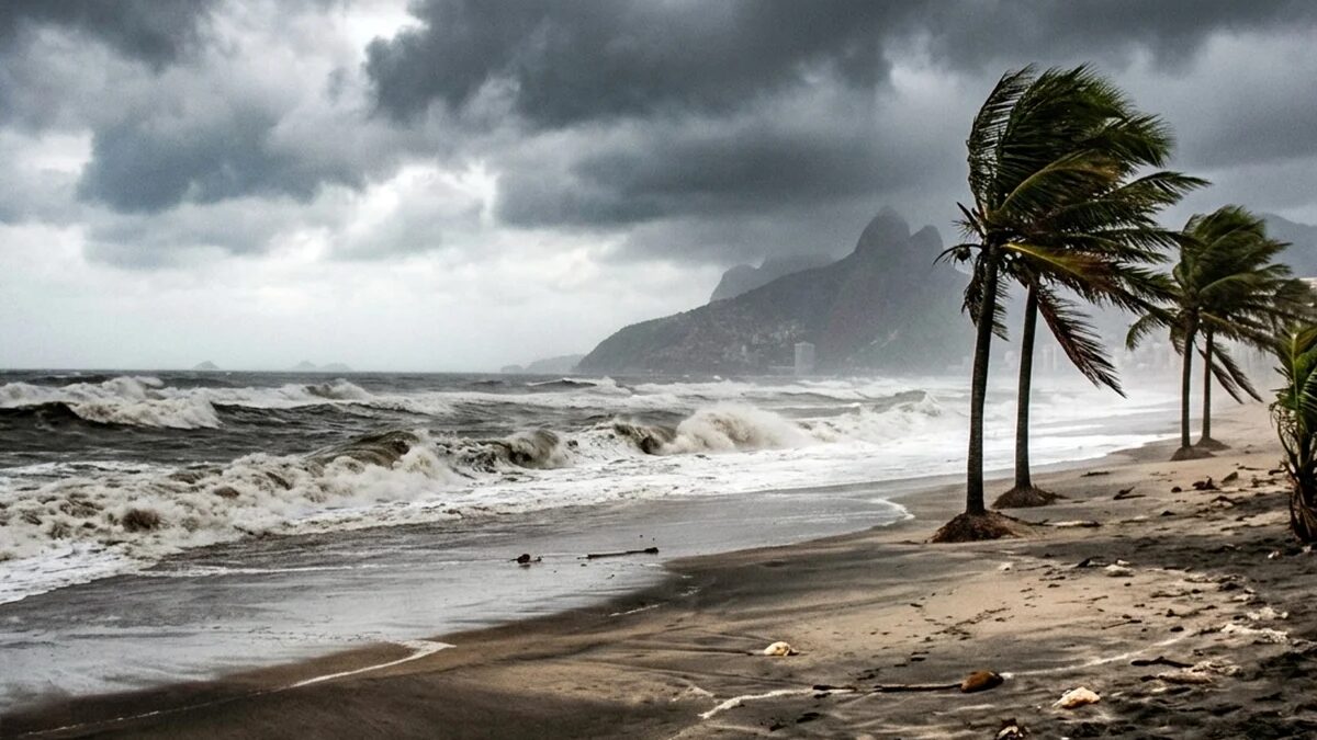 Inmet alerta para vendavais e tempestades em Santa Catarina nesta terça-feira