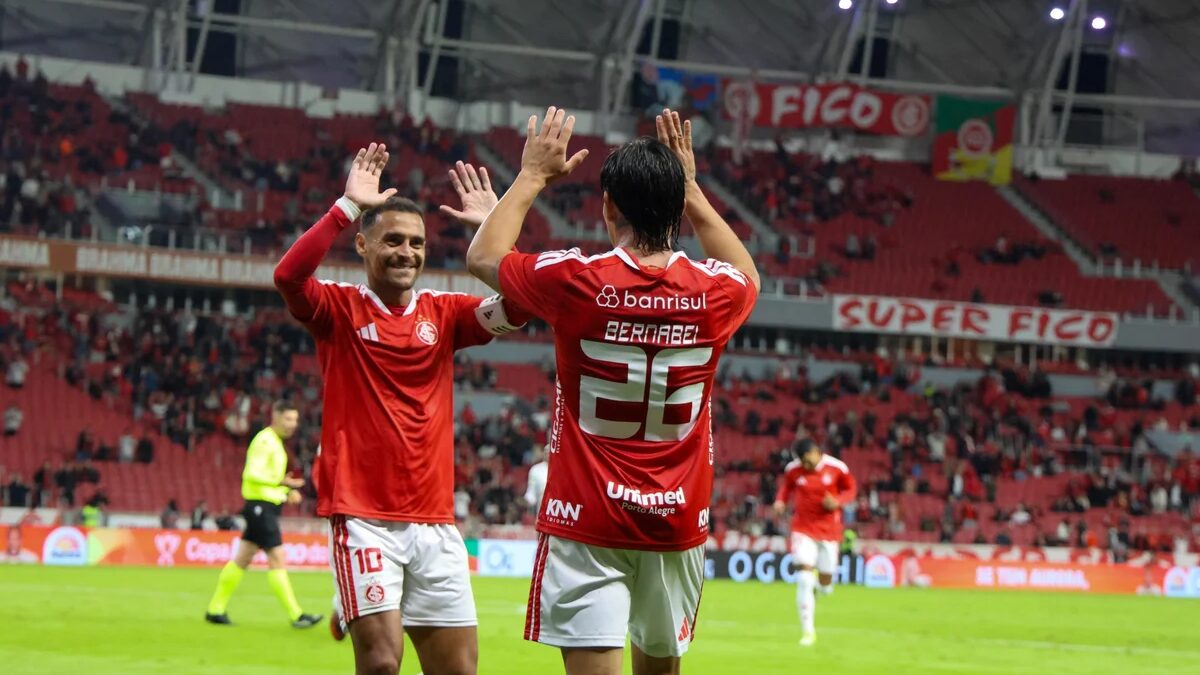 Internacional e Cruzeiro se enfrentam hoje no Beira-Rio pelo Brasileirão