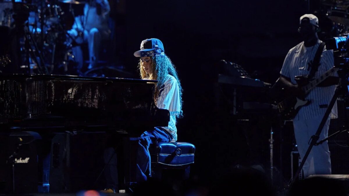 Jay-Z se emociona ao ver Blue Ivy brilhar em show histórico no Yankee Stadium