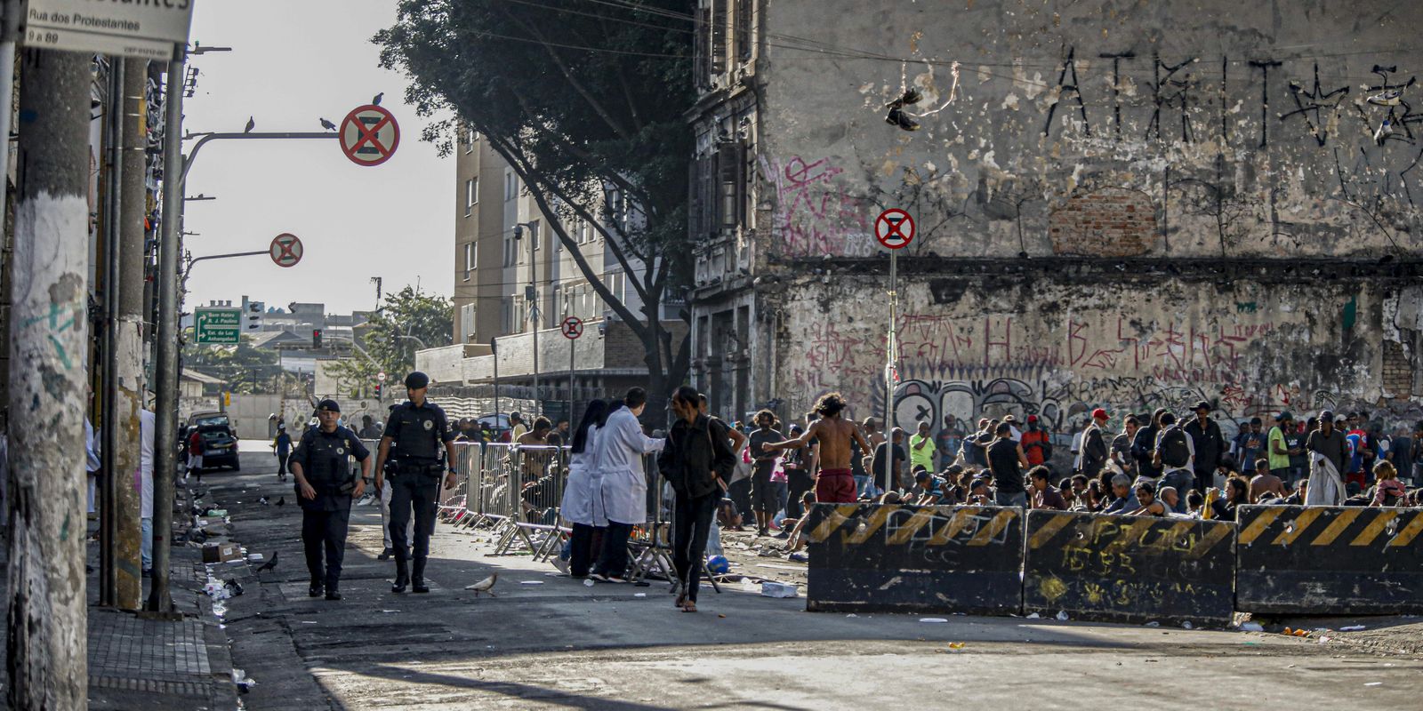 Justiça condena ex-agentes da Guarda Civil de SP a até 16 anos de prisão por crimes na Cracolândia