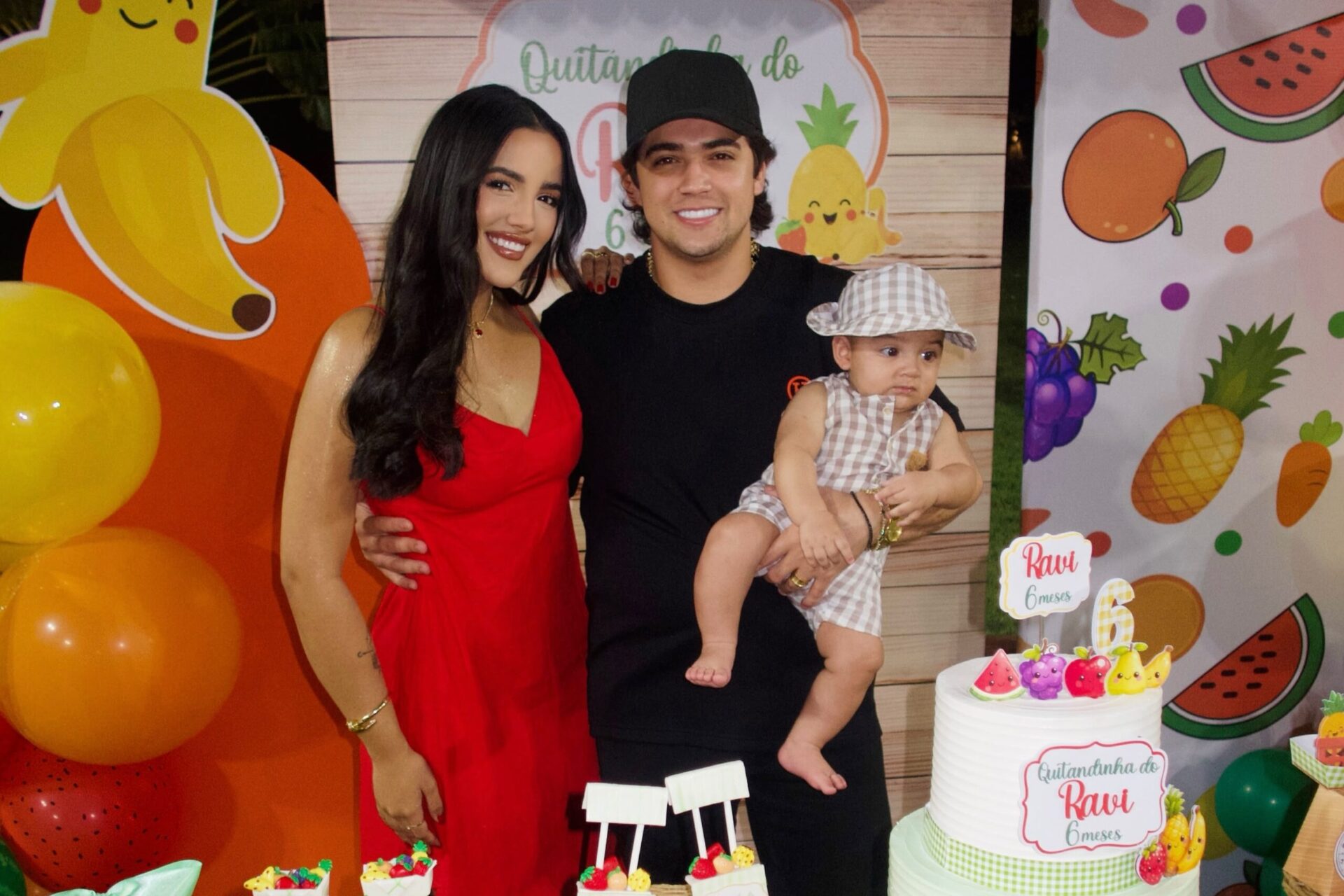 Karolly Rayssa celebra 6 meses do filho Ravi e reflete sobre a maternidade
