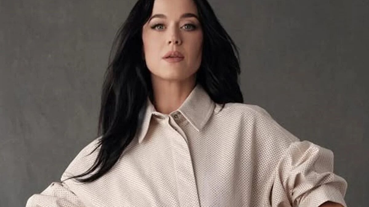 Katy Perry critica Casa Branca por usar 'Firework' em vídeo militar sem autorização