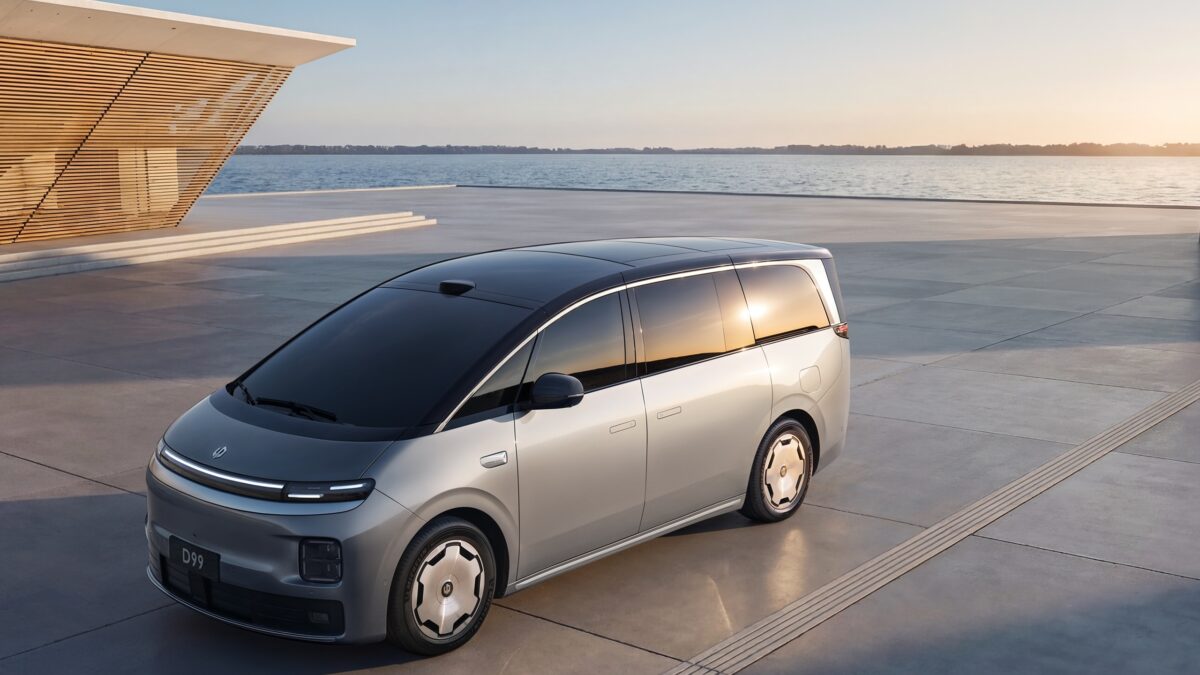 Leapmotor lança D99, minivan de luxo com autonomia de até 700 km