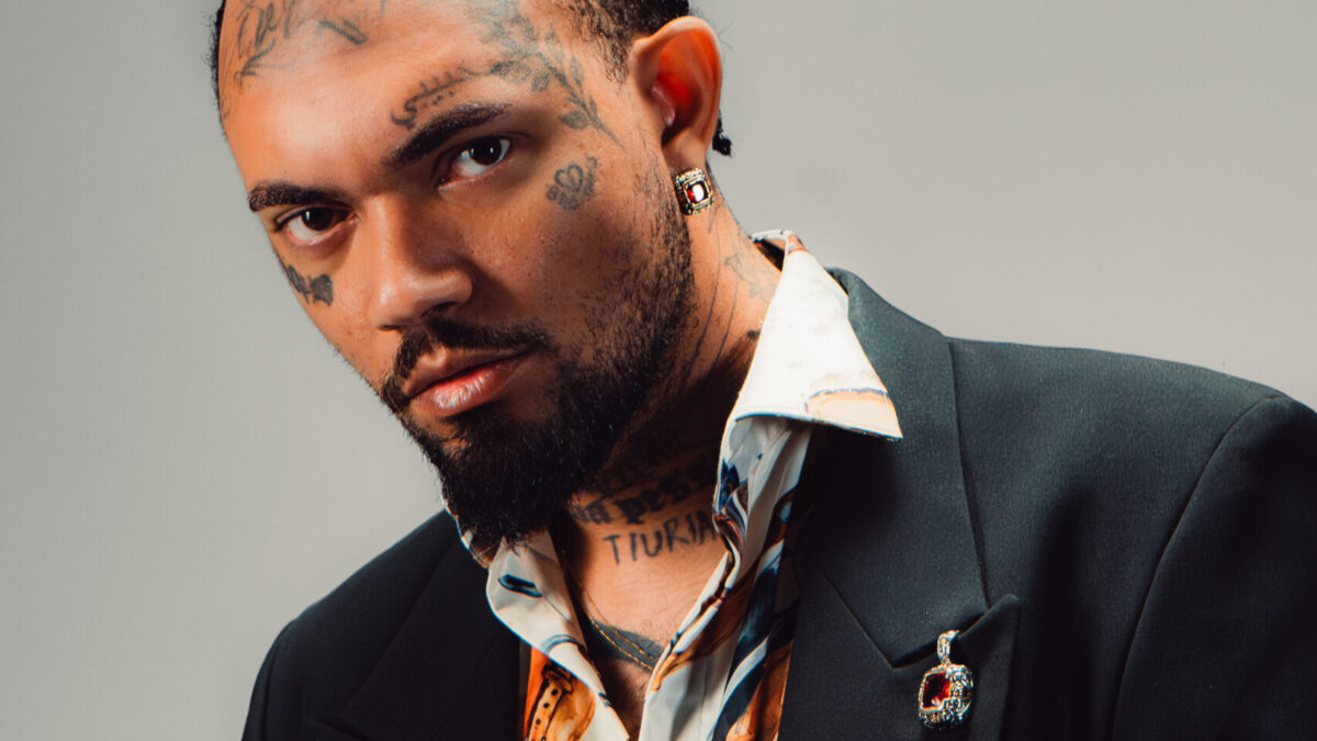 Luiz Lins lança álbum "Os Canalhas Também Envelhecem" e celebra 10 anos de carreira