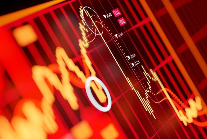 Mercados globais em queda com crise no Oriente Médio; Ibovespa recua e dólar sobe
