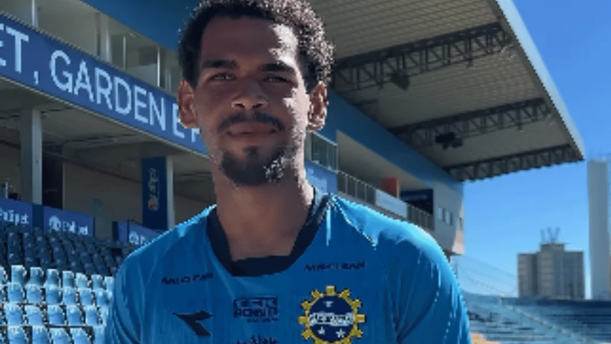 Micael, atacante do São José, pede desculpas por urinar antes de jogo na Copa Paulista