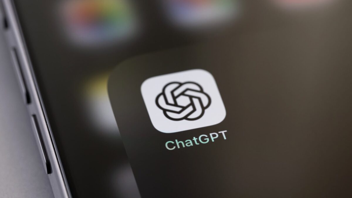 OpenAI lança GPT-5.6 com três modelos e promete desempenho superior ao Fable 5