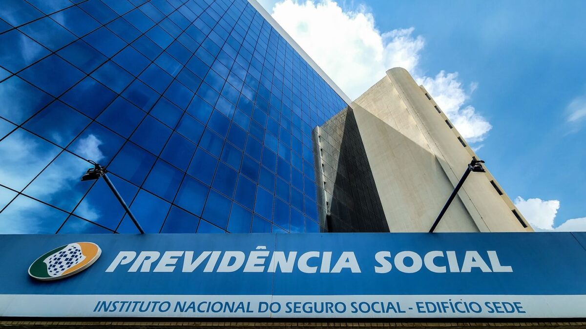 PF indicia Careca do INSS e 47 por esquema de descontos ilegais em aposentadorias