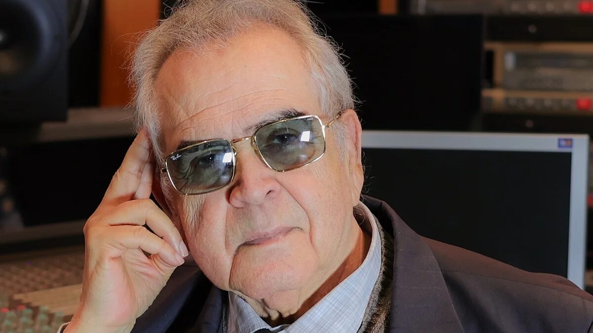 Padre Zezinho lança biografia e afirma: "A influência é da Igreja"