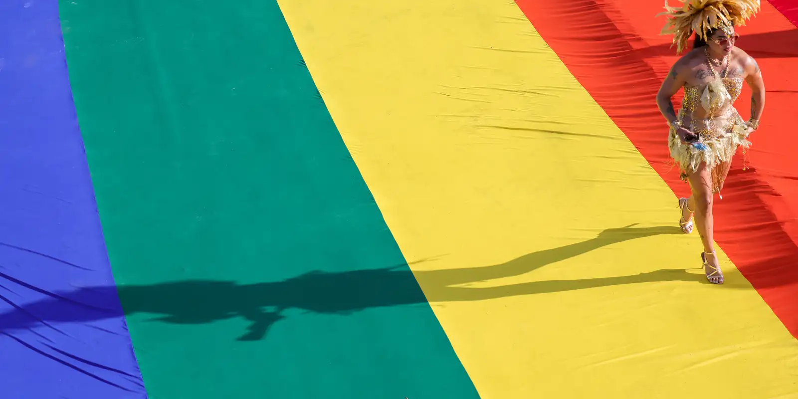 Parada Brasília Orgulho promove campanha de conscientização sobre o voto LGBT+