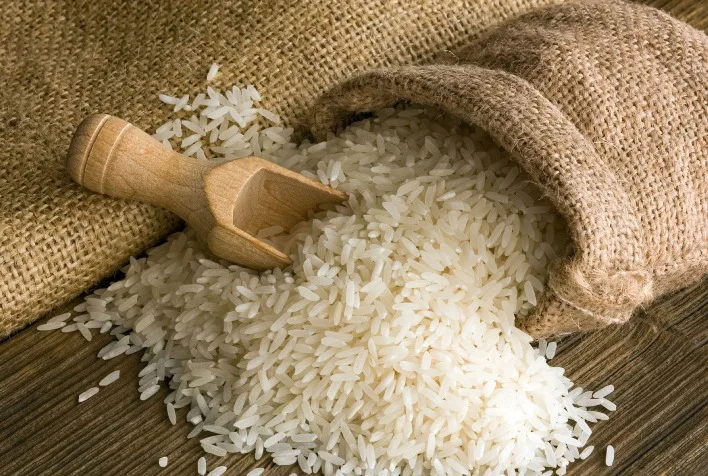 Preço do arroz atinge maior nível desde setembro de 2025 com oferta restrita