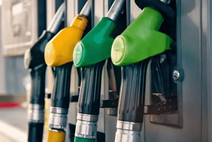 Preços dos combustíveis caem no Sudeste em junho, com etanol a R$ 4,21 por litro