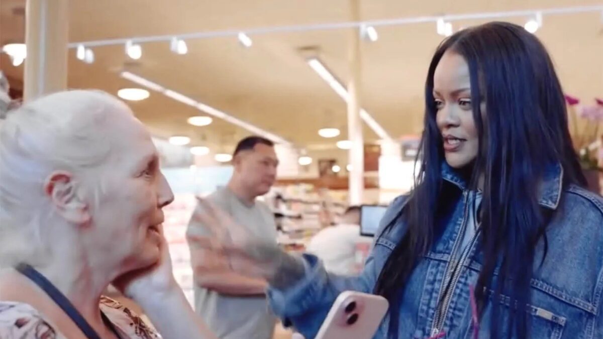 Rihanna emociona fã com câncer ao elogiar sua beleza em encontro espontâneo