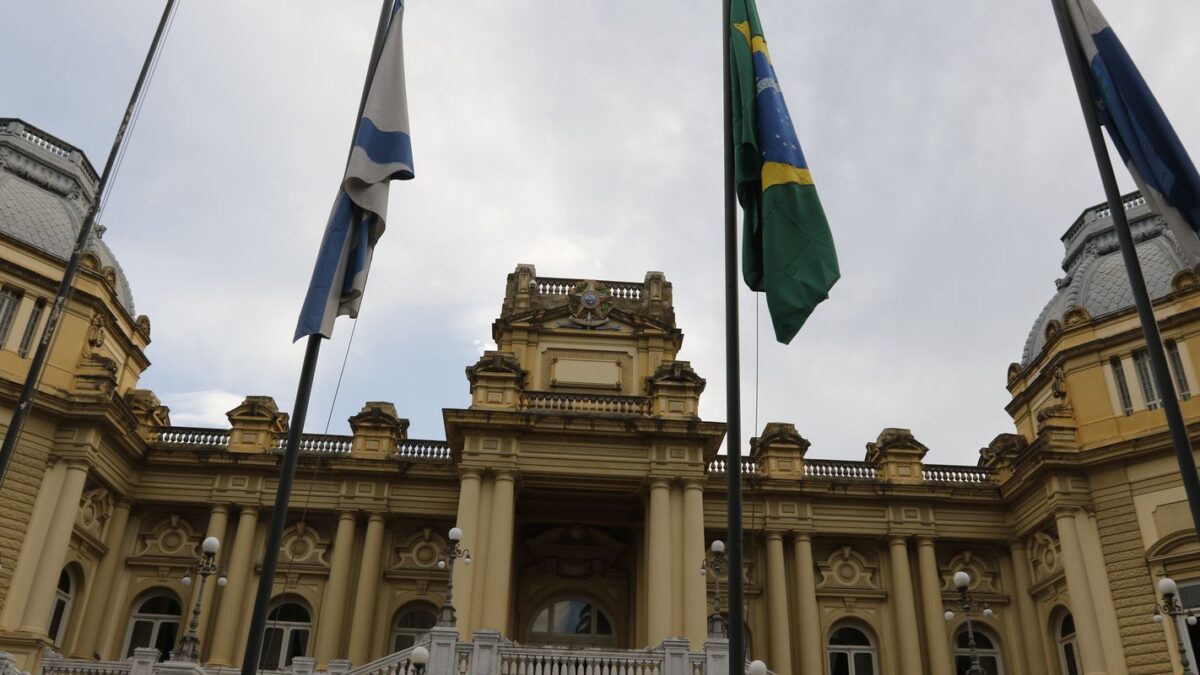 STF agenda para 19 de agosto julgamento sobre novas eleições no RJ