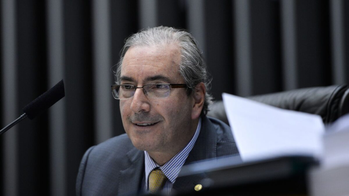 STF bloqueia R$ 6,15 milhões de Eduardo Cunha por emendas irregulares