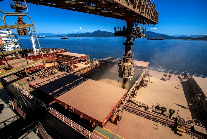 Soja brasileira deve exportar 110 milhões de toneladas na safra 2026/27