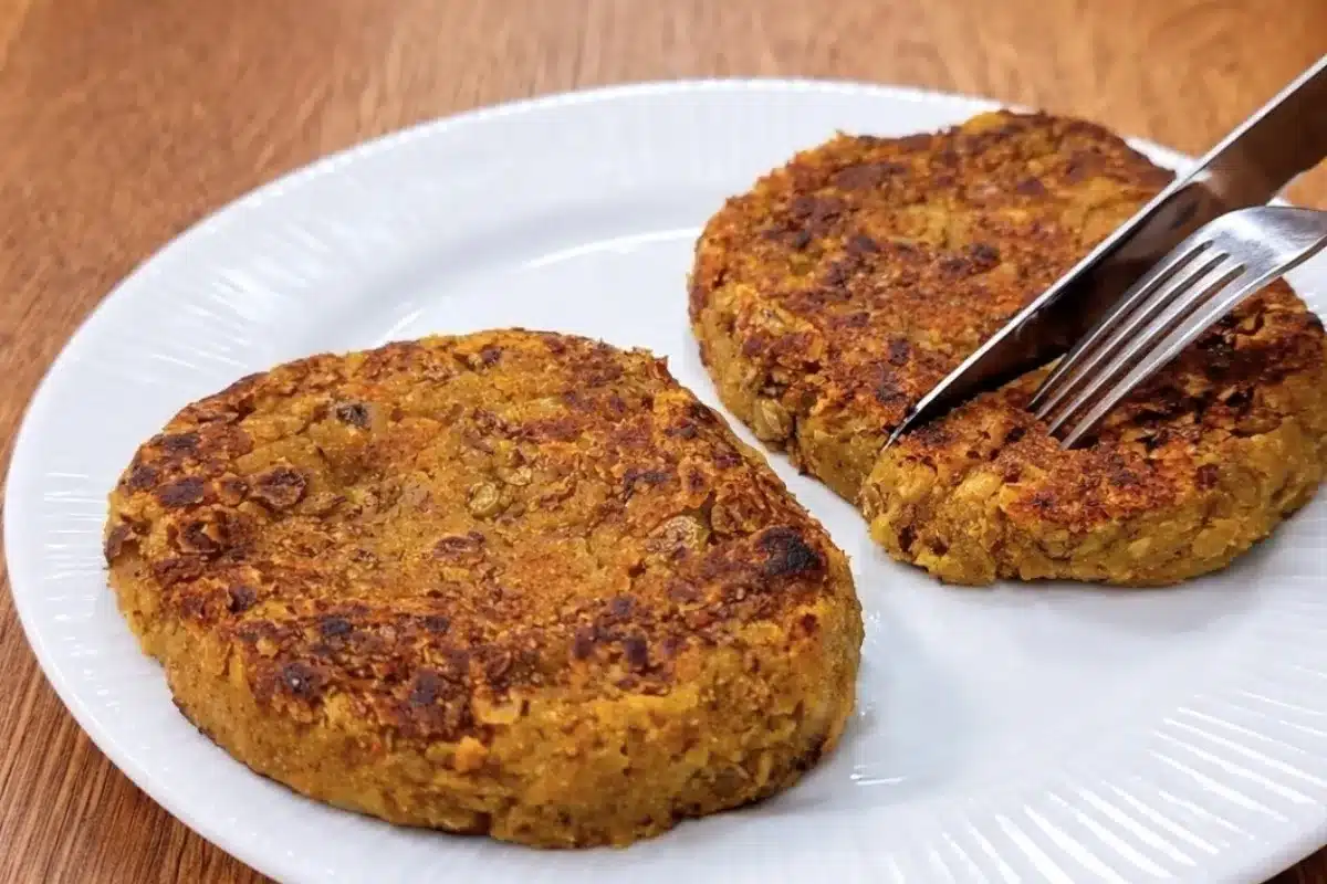 Substitua a carne com esta receita leve e nutritiva de lentilha deliciosa