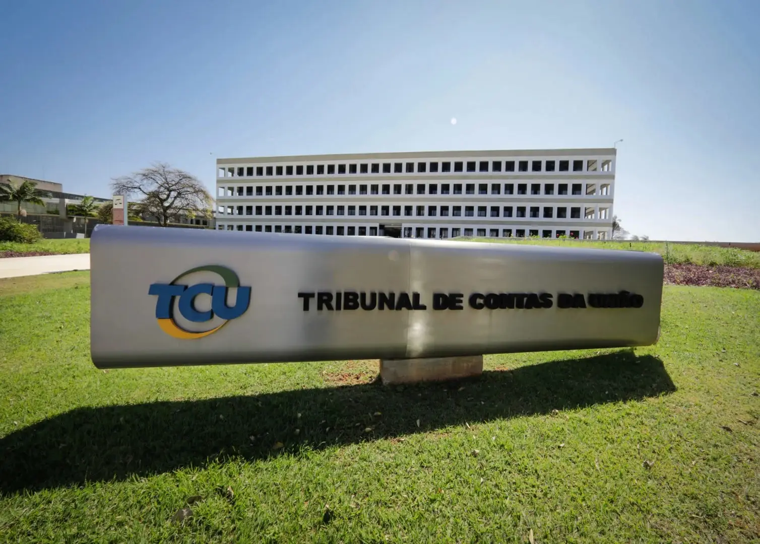 TCU identifica irregularidades em 82% das emendas Pix auditadas em 2024