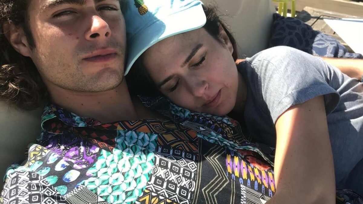 Tatá Werneck compartilha momento romântico com Rafael Vitti e se declara: 'Nós'