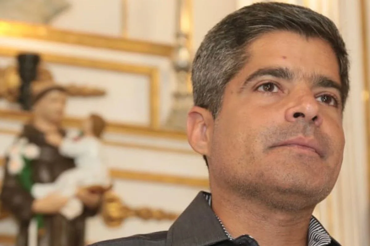 União Brasil lança ACM Neto como candidato ao governo da Bahia