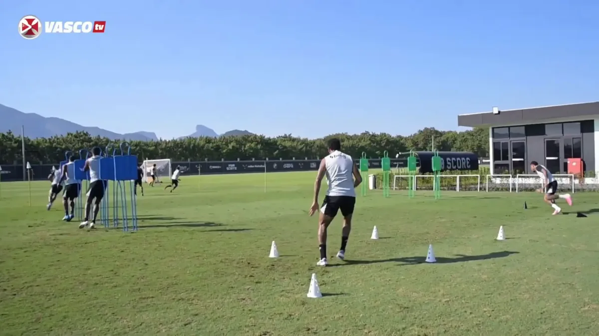 Vasco da Gama intensifica treinos no CT Moacyr Barbosa para retorno do Brasileiro